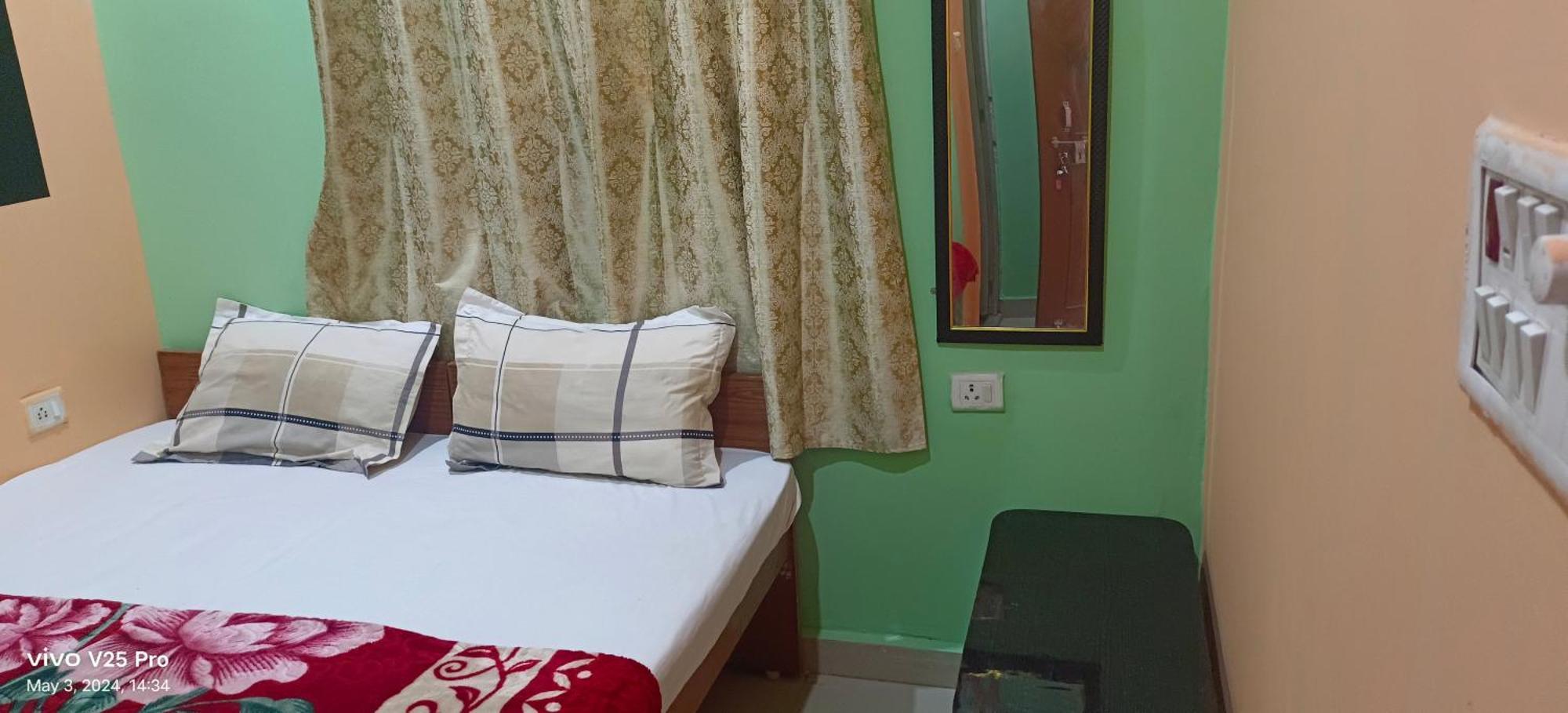 Lord Shiva Paying Guest House 바라나시 외부 사진
